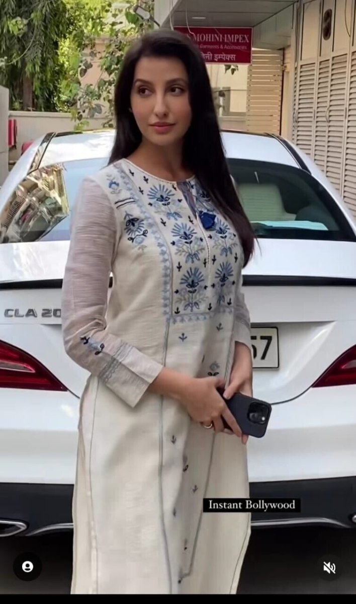 2 pcs White embroidered bollywood nora style kurti pant salwar kameez Dress - 001FASHIONFORWARD
