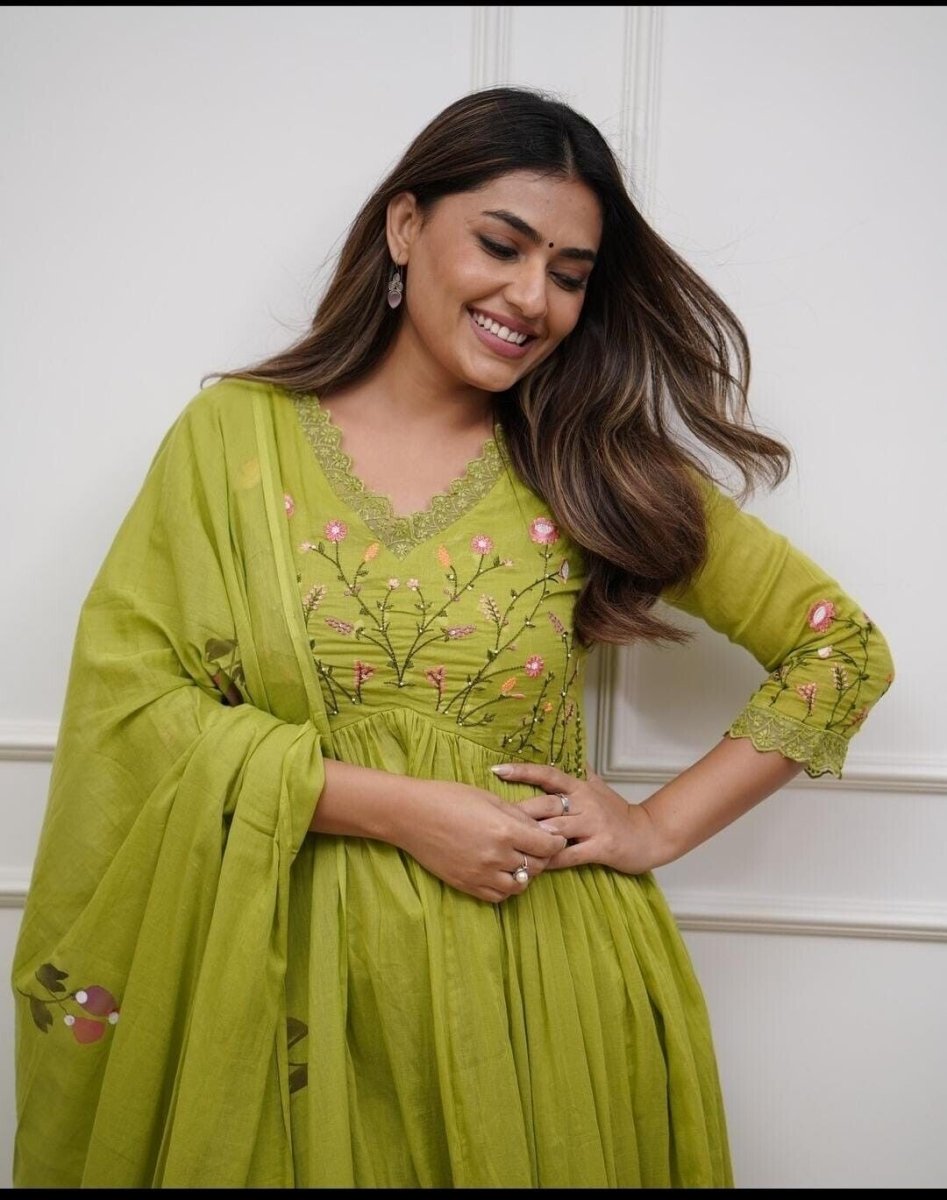 Anarkali Flared Gown Cotton Kurta Pant Set with Malmal Dupatta 3 Piece Set - 001FASHIONFORWARD