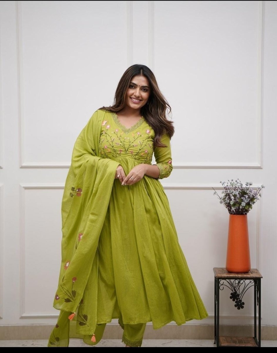 Anarkali Flared Gown Cotton Kurta Pant Set with Malmal Dupatta 3 Piece Set - 001FASHIONFORWARD