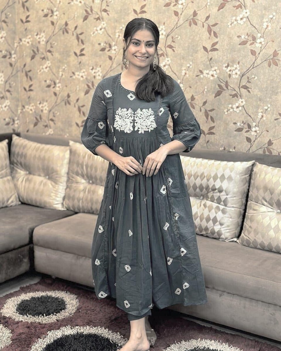 Anarkali Flared Gown Pakistani Salwar Kameez Ready made Wedding Party Bollywood - 001FASHIONFORWARD