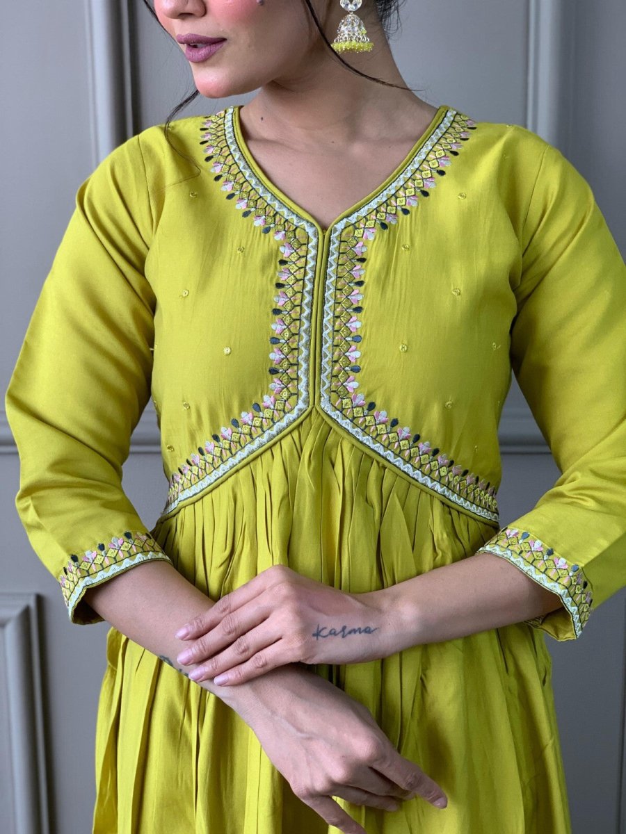 Chanderi Jacquard Zari Work Suit with Net Dupatta – Flared anarkali gown - 001FASHIONFORWARD