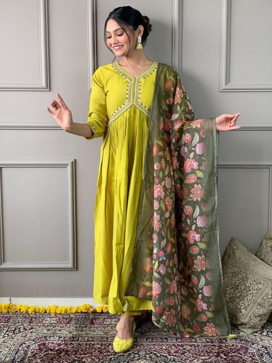Chanderi Jacquard Zari Work Suit with Net Dupatta – Flared anarkali gown - 001FASHIONFORWARD