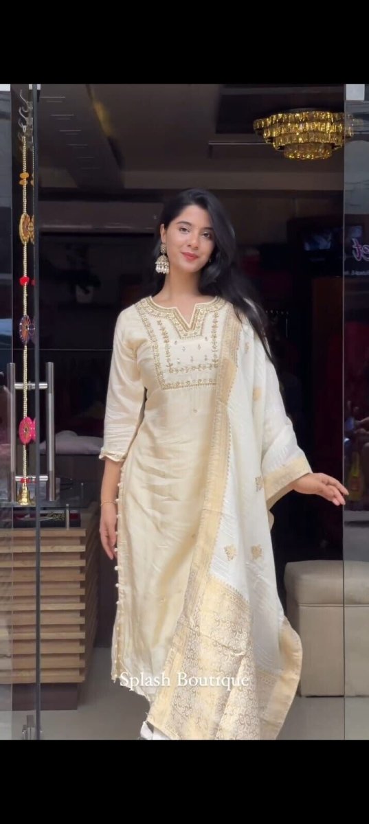Chinon silk Pakistani style Salwar Kameez Readymade Wedding Partywear 3 Pc - 001FASHIONFORWARD