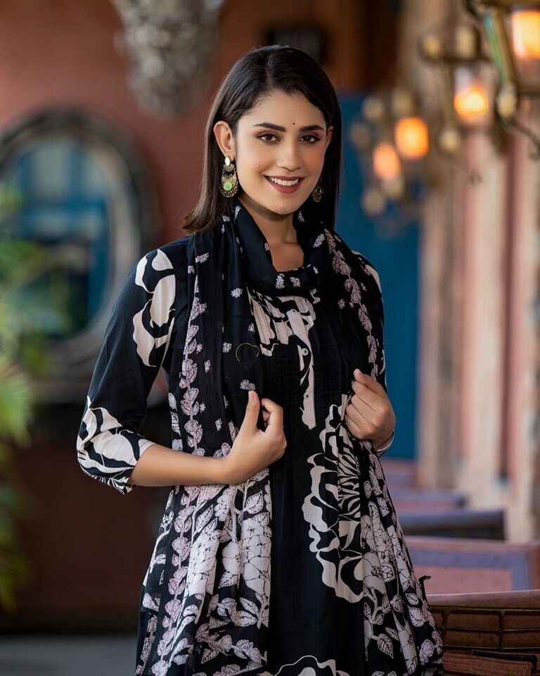 Cotton Pakistani Salwar Kameez Dress – Ready - to - Wear Suit for Indian Weddings & - 001FASHIONFORWARD