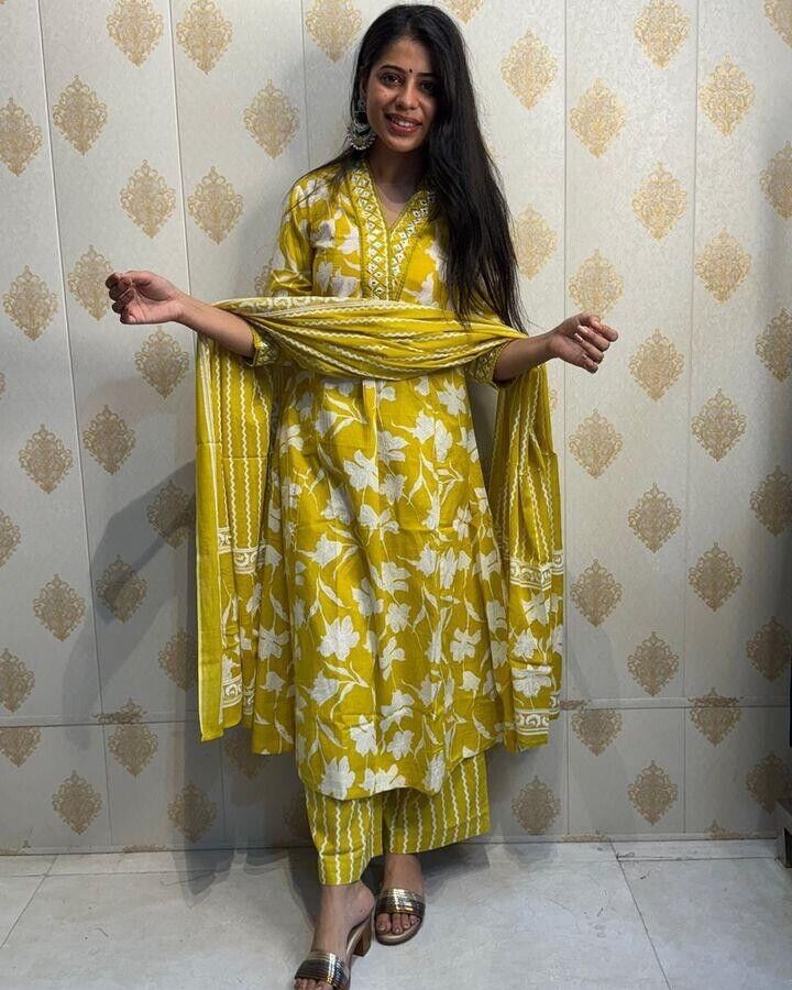 Cotton Printed Indian Pakistani Salwar Kameez – Designer A - line Dress Wear Suit - 001FASHIONFORWARD