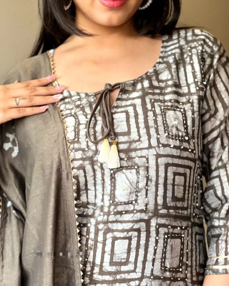 Cotton Salwar kameez Printed Straight Kurta Pant & Suit Women Partywear - 001FASHIONFORWARD