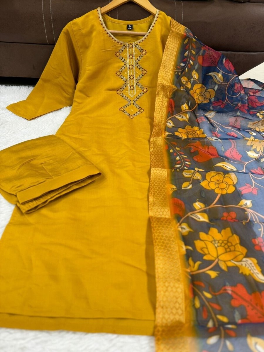 Elegant Viscose Chanderi Silk suit salwar kameez Kurta Set with Jacquard Dupatta - 001FASHIONFORWARD