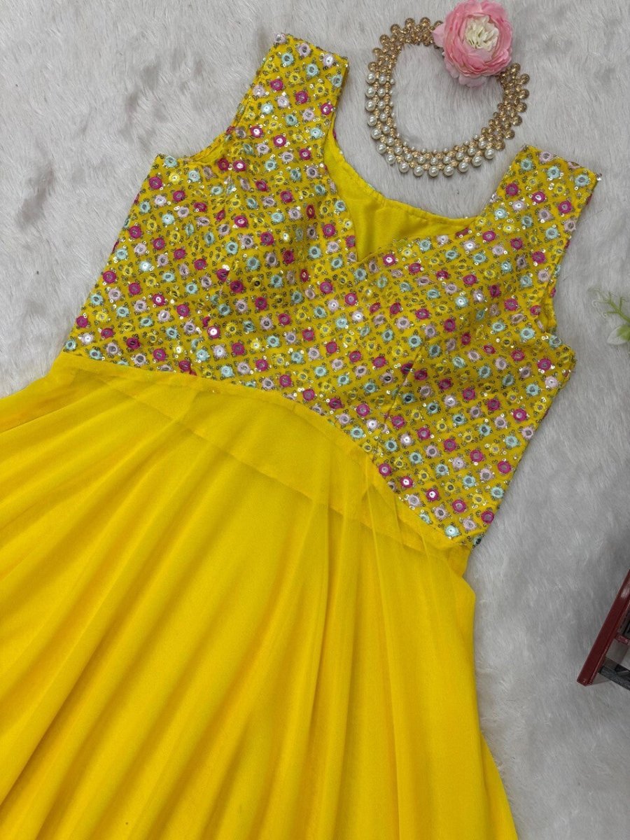 Haldi Outfit for Women - Yellow Plazo Kurti Dupatta Set - 001FASHIONFORWARD