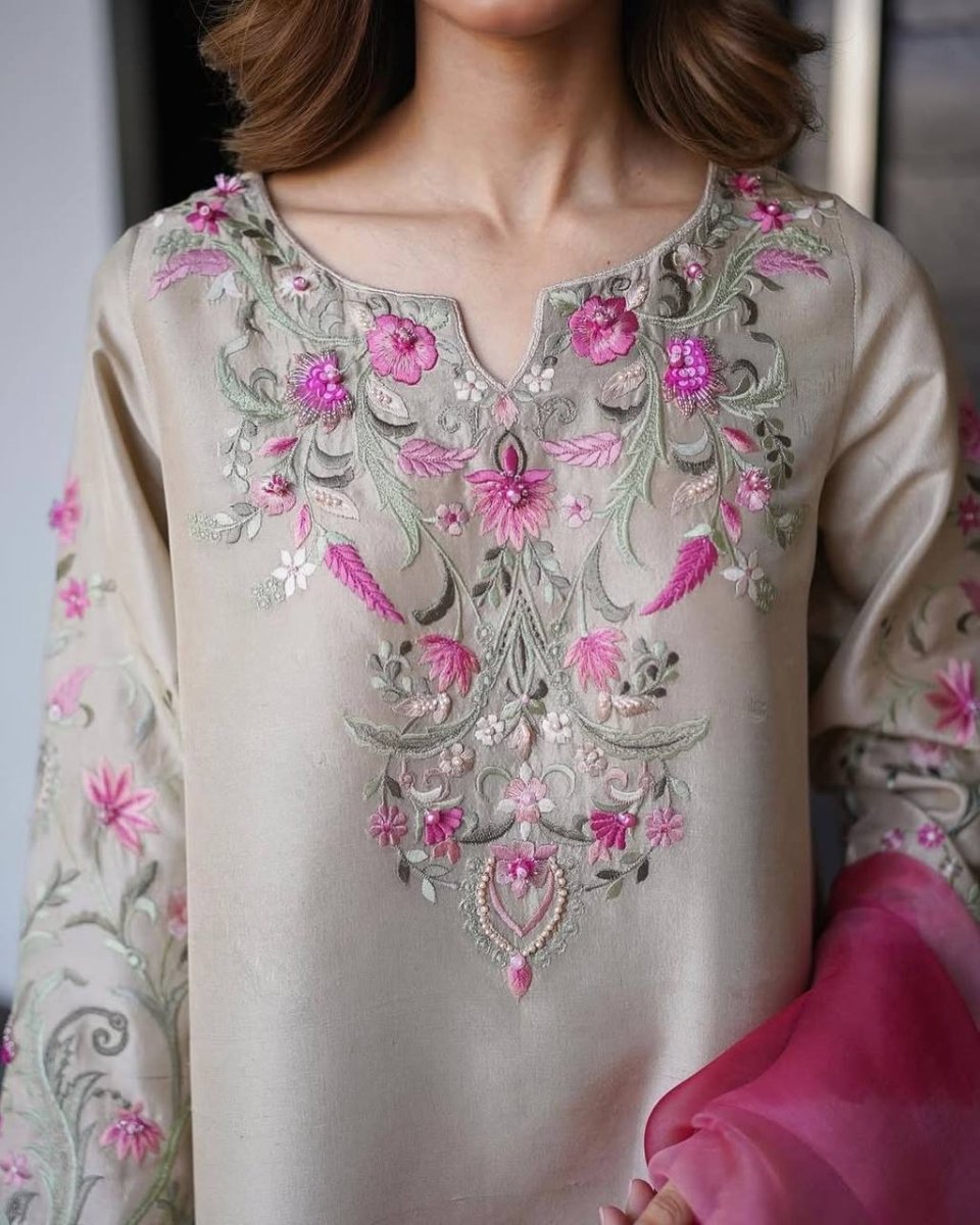 Hex Color Designer Farsi suit With Embroidery Work & Pink Duppatta - 001FASHIONFORWARD