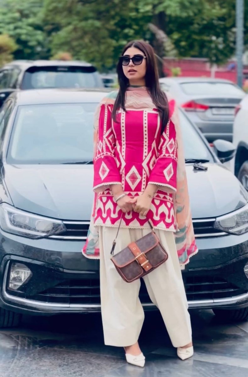 Pink & White Designer Farsi Salwar Suit WIth Chiffon Duppatta Suit set - 001FASHIONFORWARD