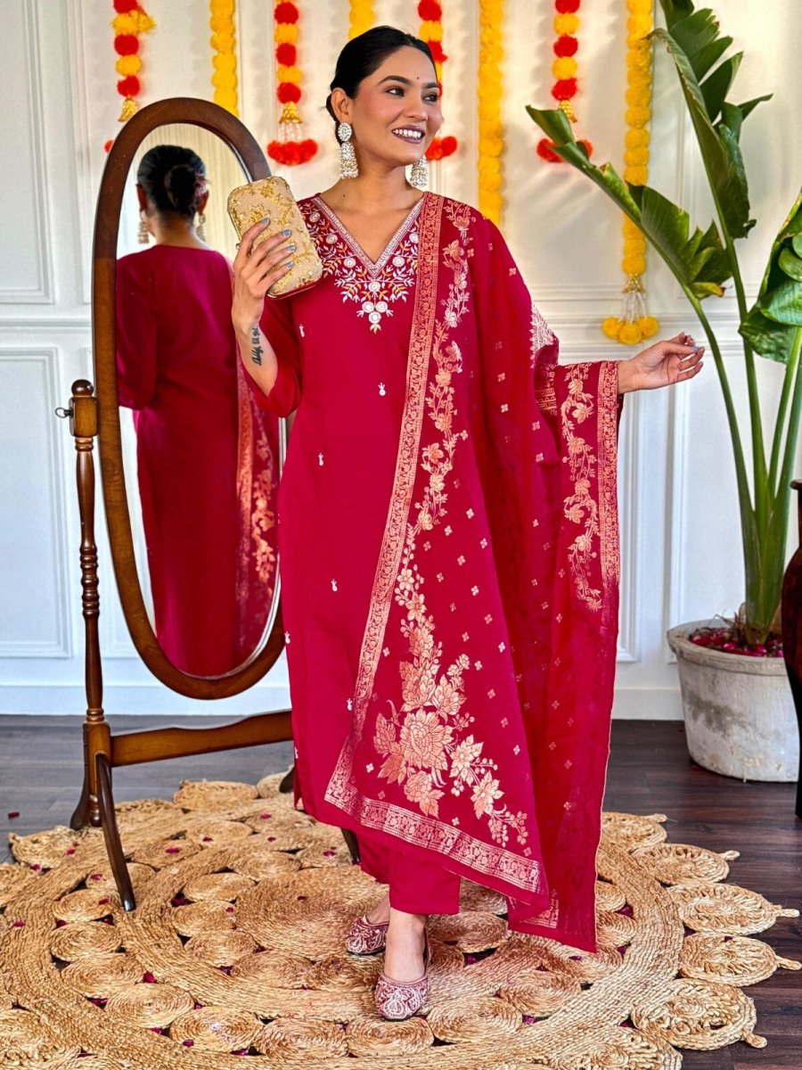 Red Viscose Chanderi Anarkali Salwar Kameez Set with Embroidered Work - 001FASHIONFORWARD