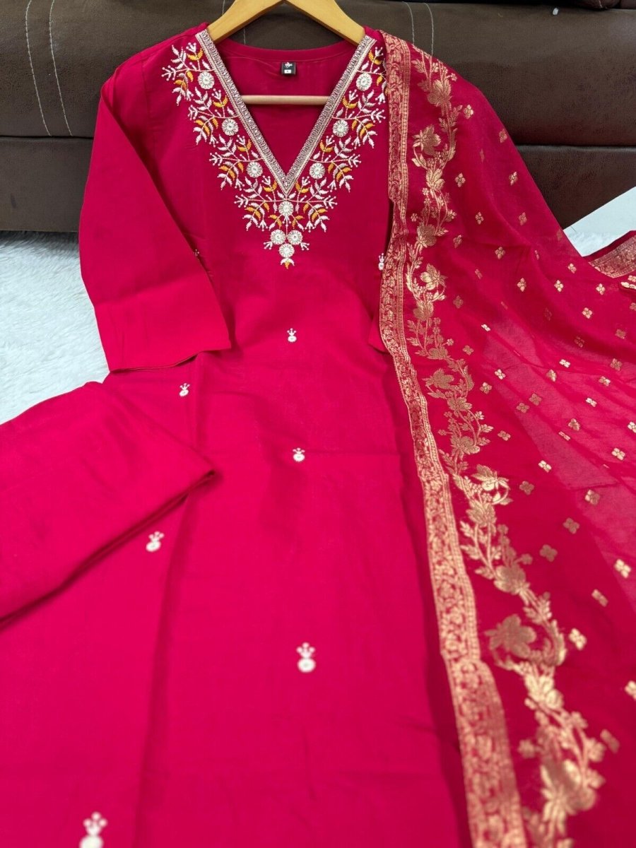 Red Viscose Chanderi Anarkali Salwar Kameez Set with Embroidered Work - 001FASHIONFORWARD