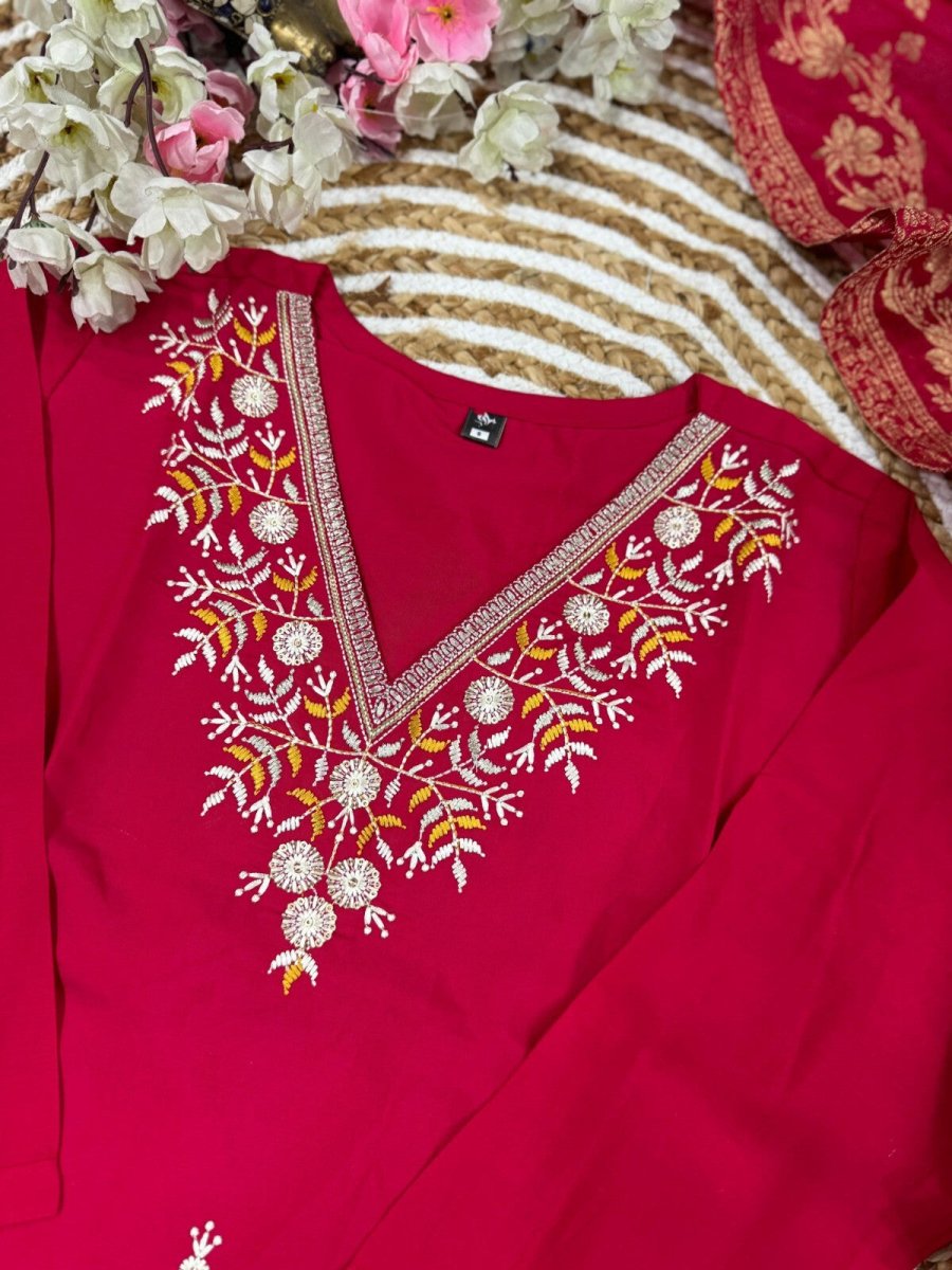 Red Viscose Chanderi Anarkali Salwar Kameez Set with Embroidered Work - 001FASHIONFORWARD