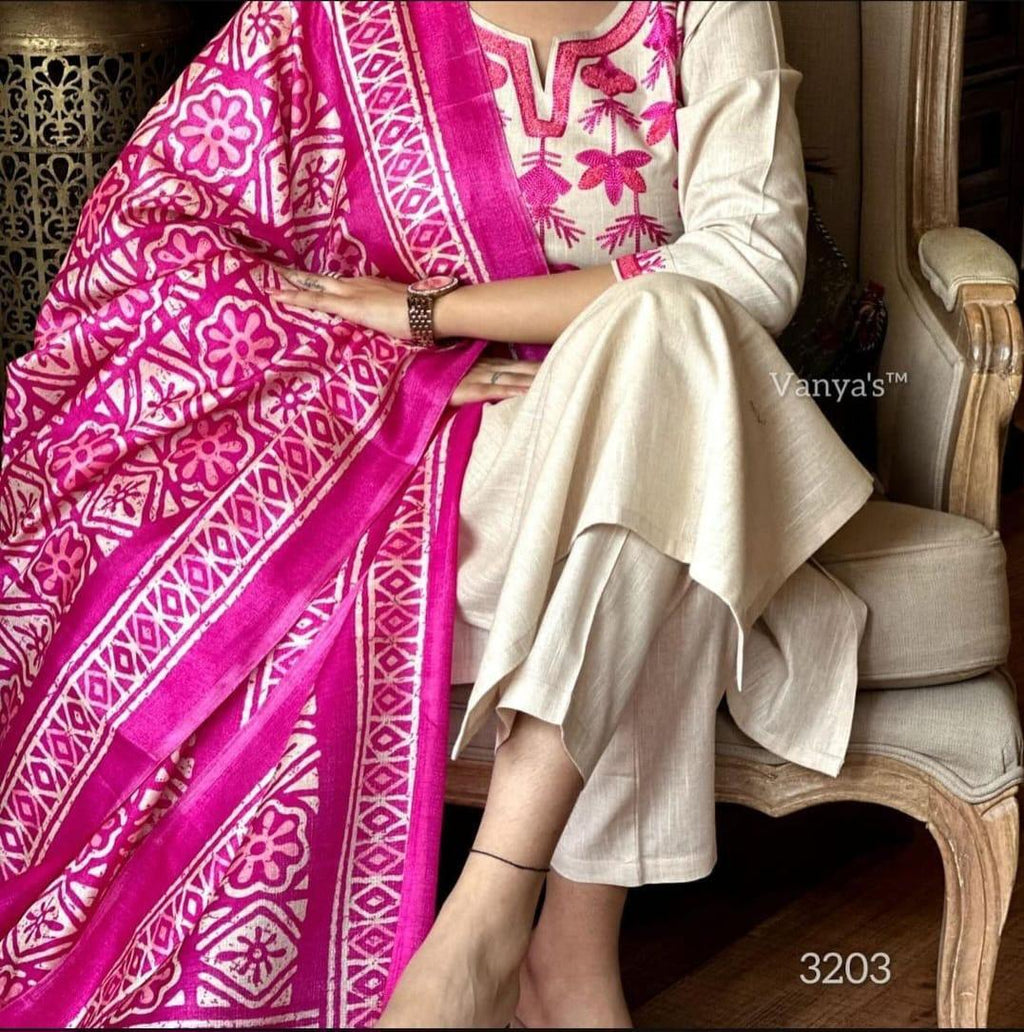 Salwar kameez South Cotton Kurta Set with Khadi Silk Dupatta – Aari Embroiderd - 001FASHIONFORWARD