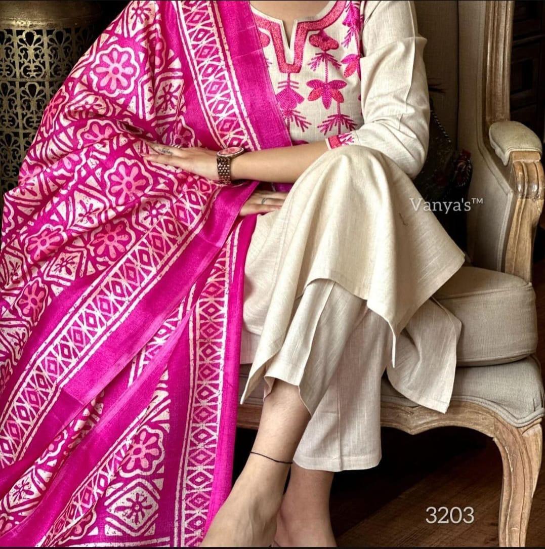 Salwar kameez South Cotton Kurta Set with Khadi Silk Dupatta – Aari Embroiderd - 001FASHIONFORWARD