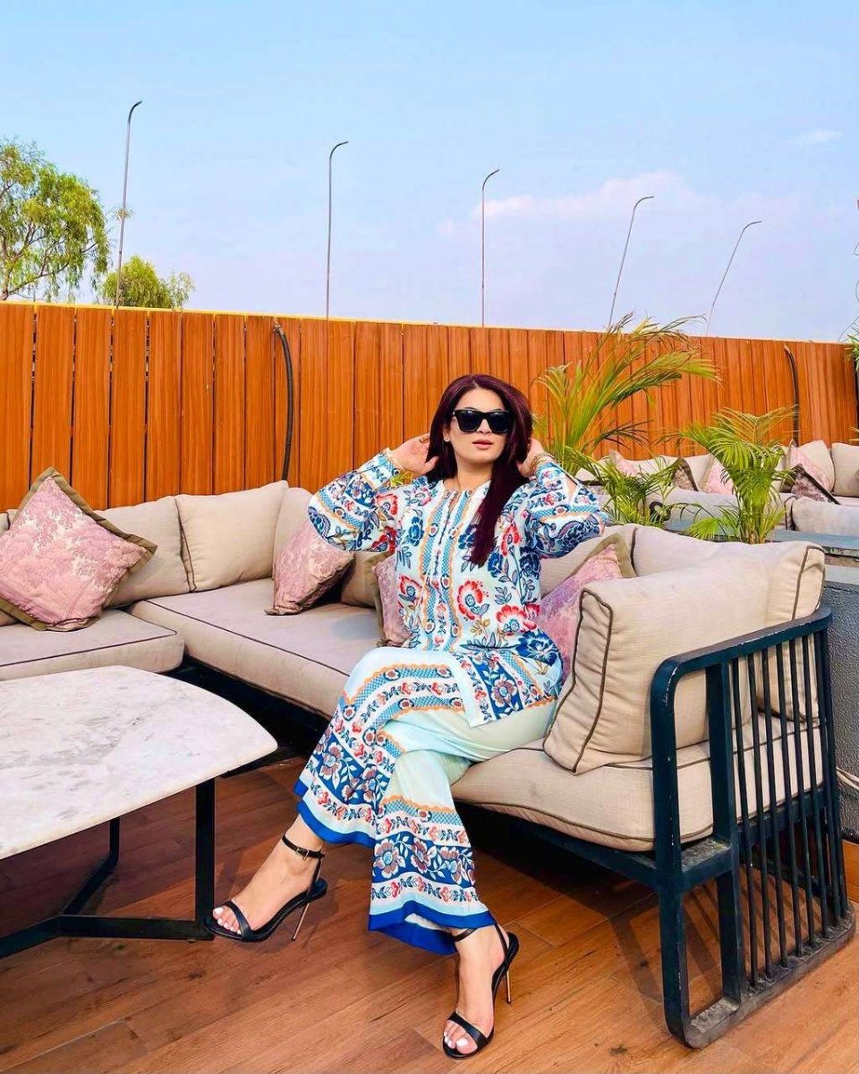 White & Blue Digital Printed Designer Farsi Suit WIth Chiffon Duppatta Suit set - 001FASHIONFORWARD
