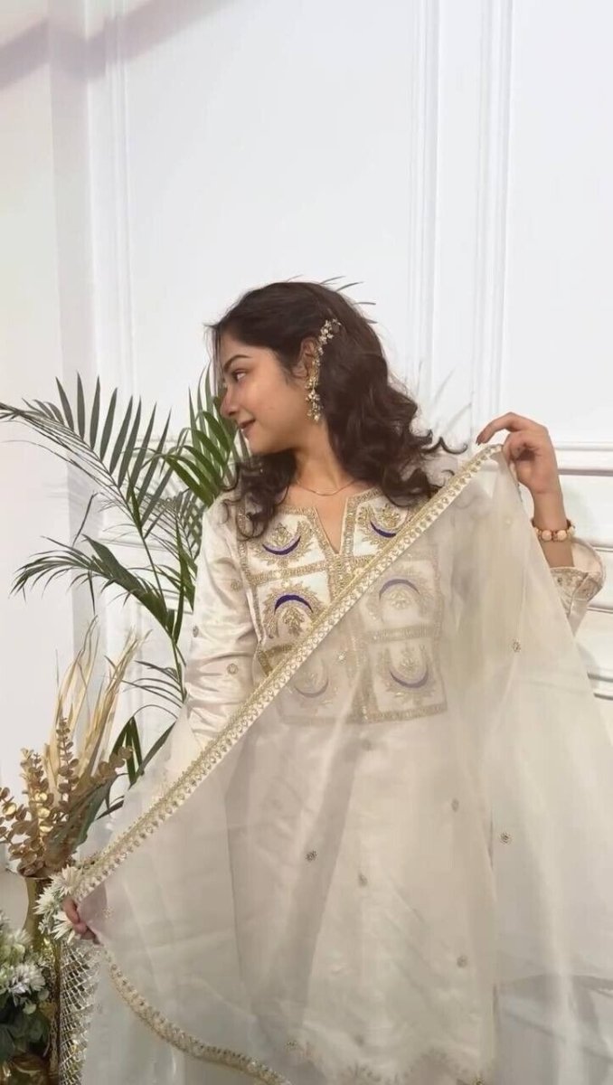 Women Embroidered Salwar Silk Salwar kameez straight Kurti Set Indian Weddings - 001FASHIONFORWARD
