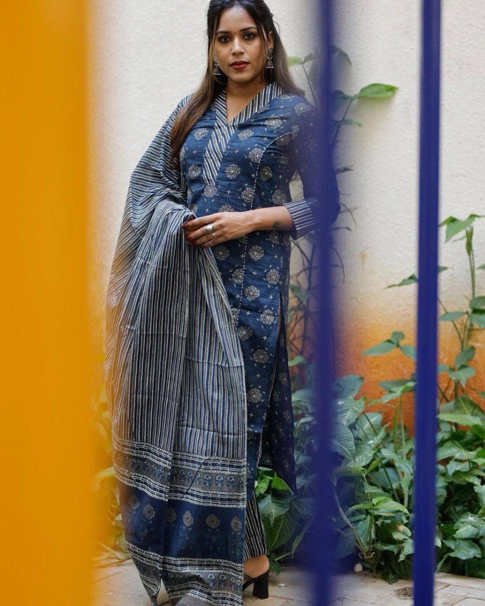Women Salwar Kameez Elegant Cotton Straight Suit with Handwork – 3 - Piece Set - 001FASHIONFORWARD