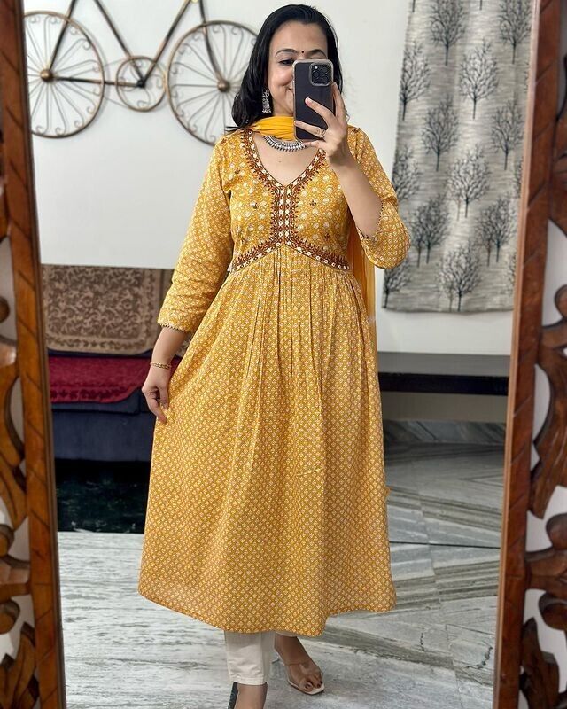 Yellow Bollywood Anarkali Gown Suit – Indian Pakistani Designer Wear - 001FASHIONFORWARD