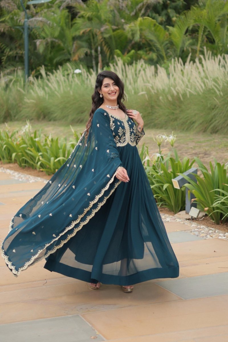 Zari work Long Anarkali Indian Partywear Wedding Gown for Women Georgette - 001FASHIONFORWARD