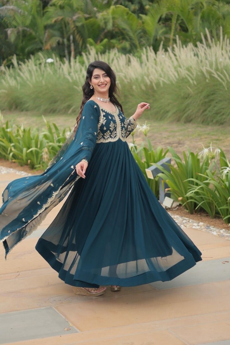 Zari work Long Anarkali Indian Partywear Wedding Gown for Women Georgette - 001FASHIONFORWARD